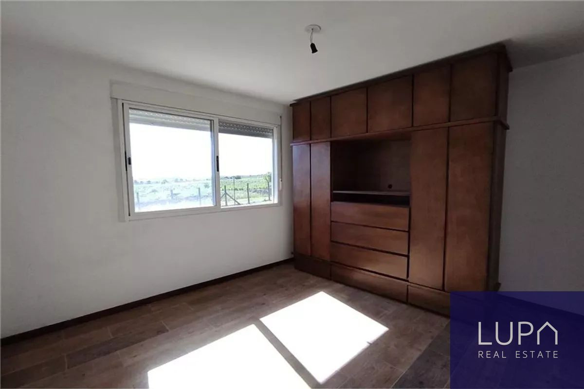 Casa ID.85420 - Casa en alquiler de 4 dormitorios c/ cochera en Barrio Colinas De Carrasco