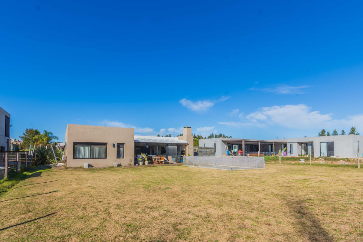 Casa ID.85429 - Casa en venta 3 dormitorios en Colinas de Carrasco