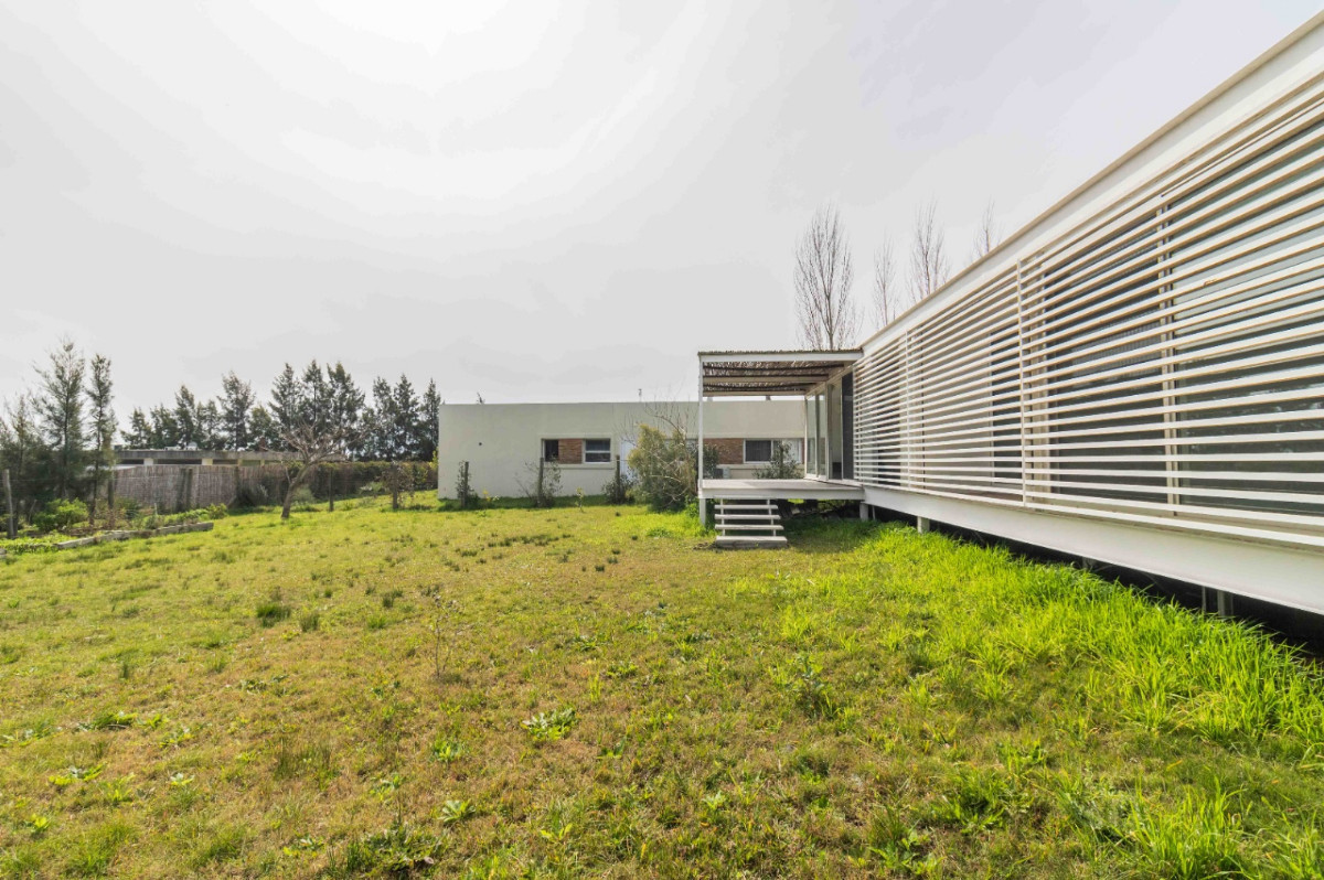 Casa ID.41735 - Venta Casa De Diseño 3 Dorm En Barrio Privado Colinas De Carrasco