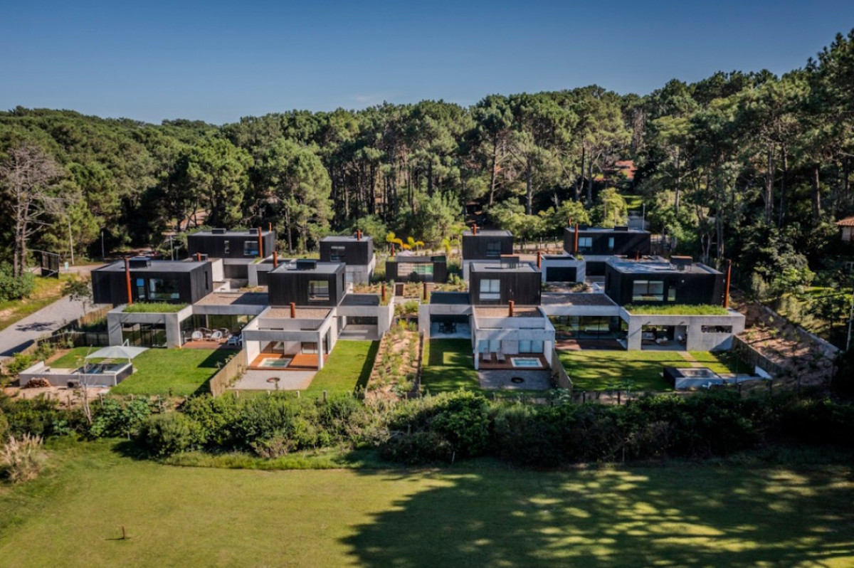 Casa ID.44115 - Casa en alquiler y venta en Punta Ballena