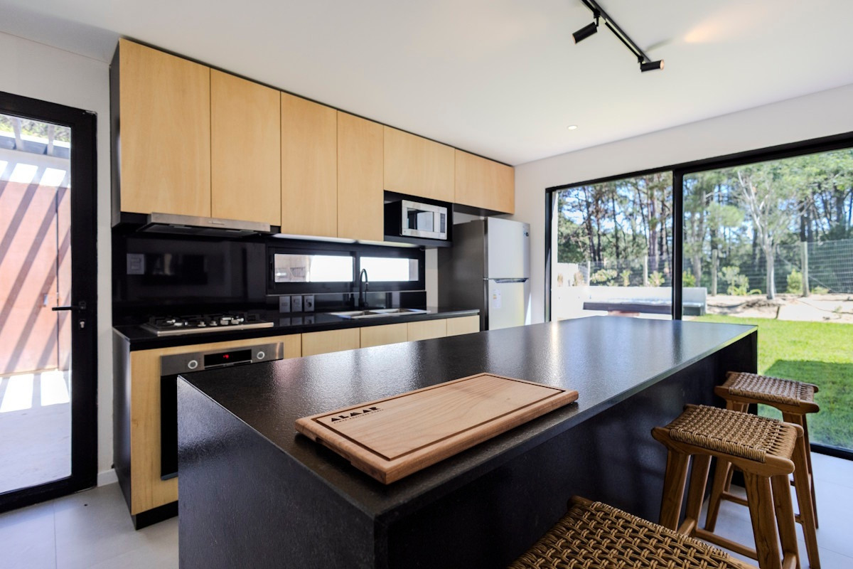 Casa ID.44115 - Casa en alquiler y venta en Punta Ballena