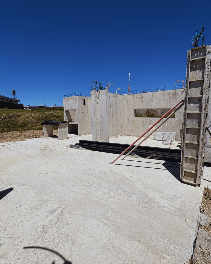 Casa ID.51406 - Terreno con avance de obra de 3 dormitorios en Barrio Privado La Juana