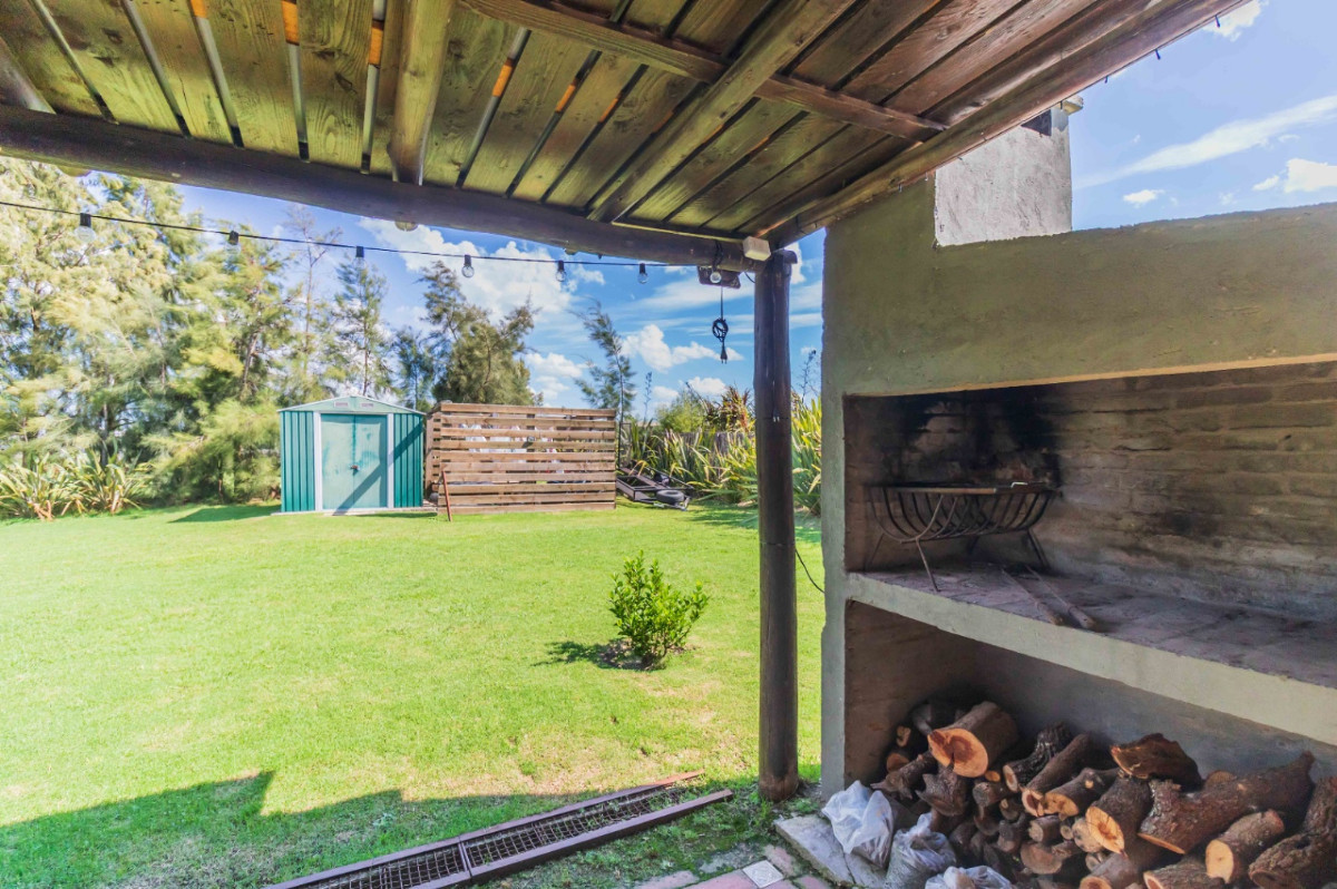 Casa ID.56078 - Casa en venta de 3 dormitorios c/ cochera en Barrio Colinas de Carrasco