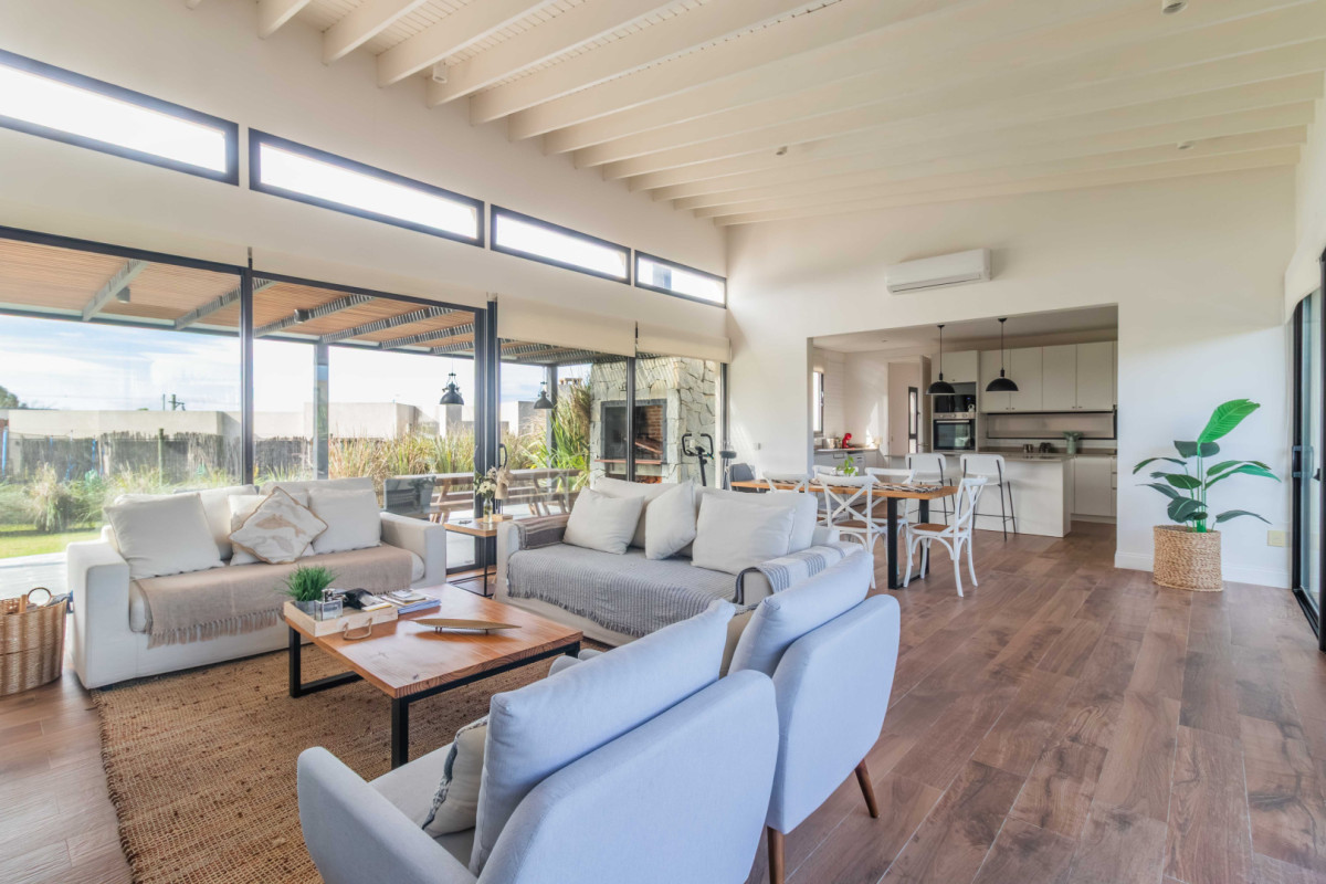 Casa ID.85492 - Casa en alquiler 3 dormitorios