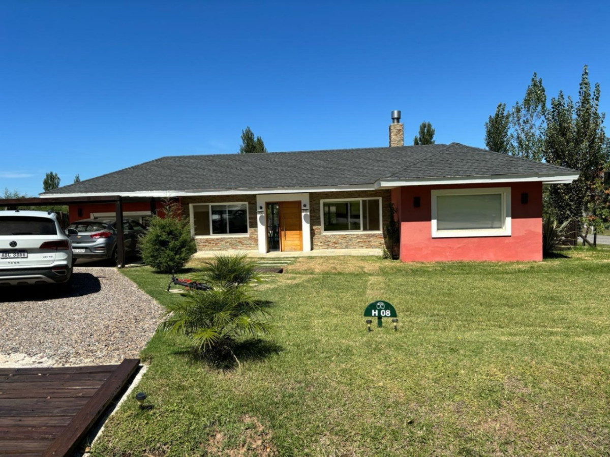 Casa ID.57507 - Venta Casa 3 dormitorios con Renta en Altos de la Tahona