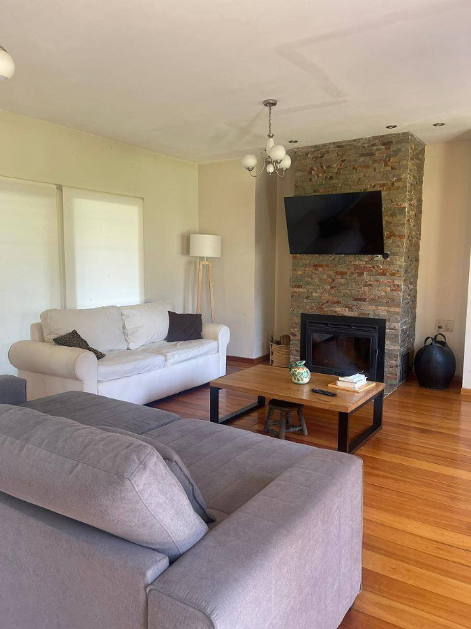 Casa ID.57507 - Venta Casa 3 dormitorios con Renta en Altos de la Tahona