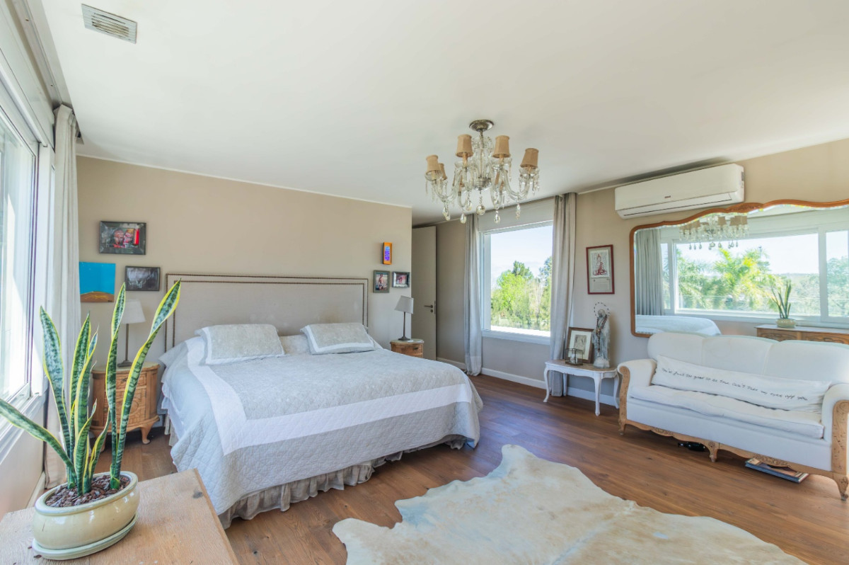 Casa ID.57519 - Casa en venta de 3 dormitorios c/ cochera en Carmel