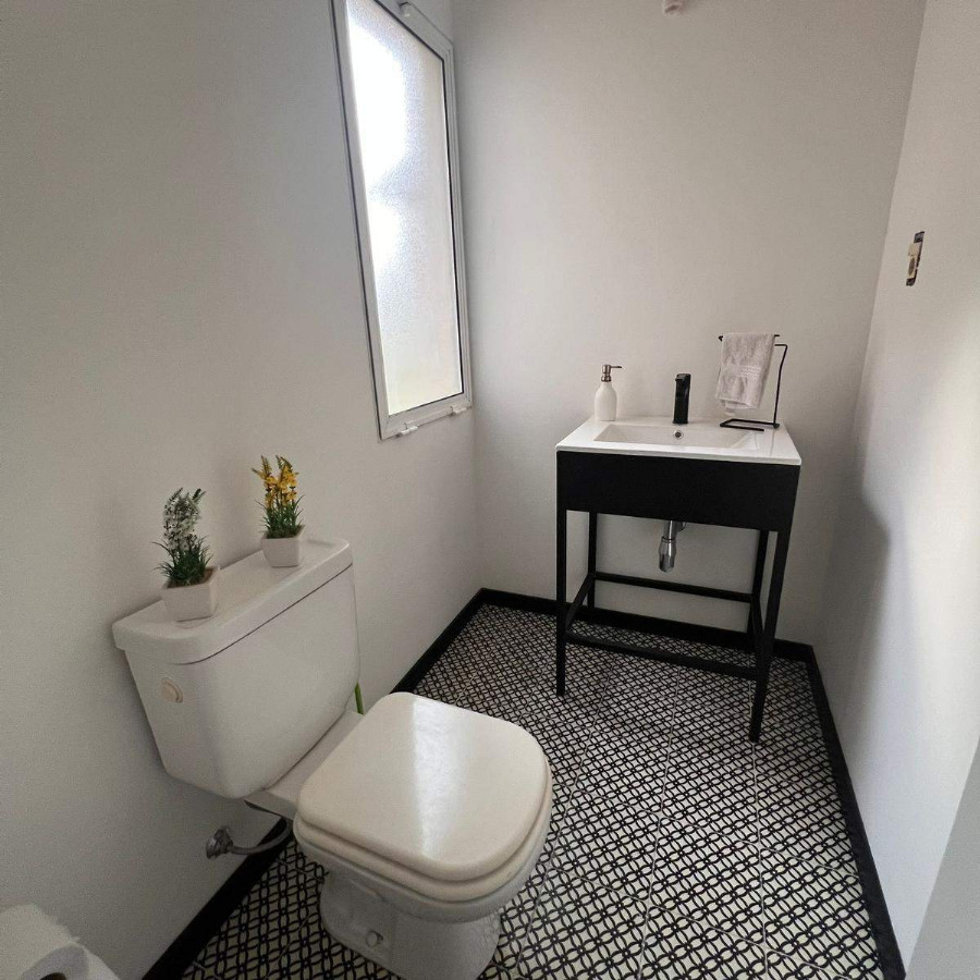 Casa ID.57530 - Casa en venta de 4 dormitorios c/ cochera en La Tahona