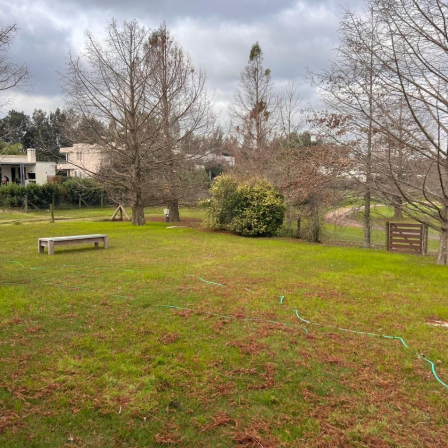 Casa ID.57530 - Casa en venta de 4 dormitorios c/ cochera en La Tahona