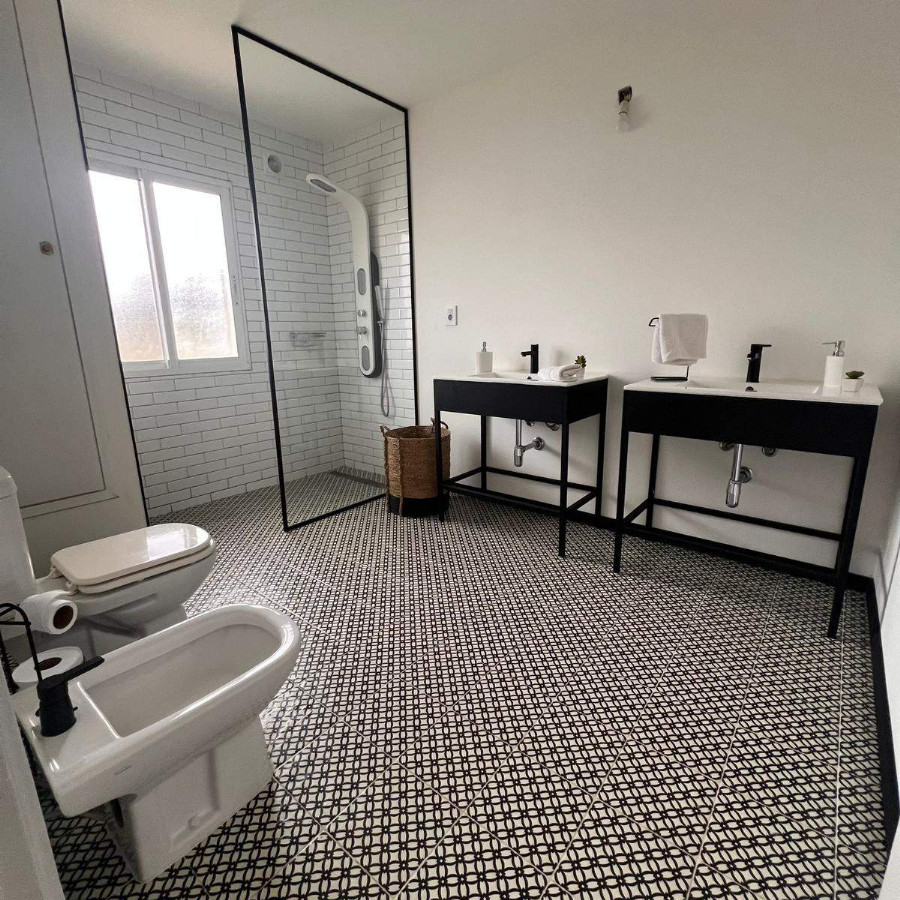 Casa ID.57530 - Casa en venta de 4 dormitorios c/ cochera en La Tahona