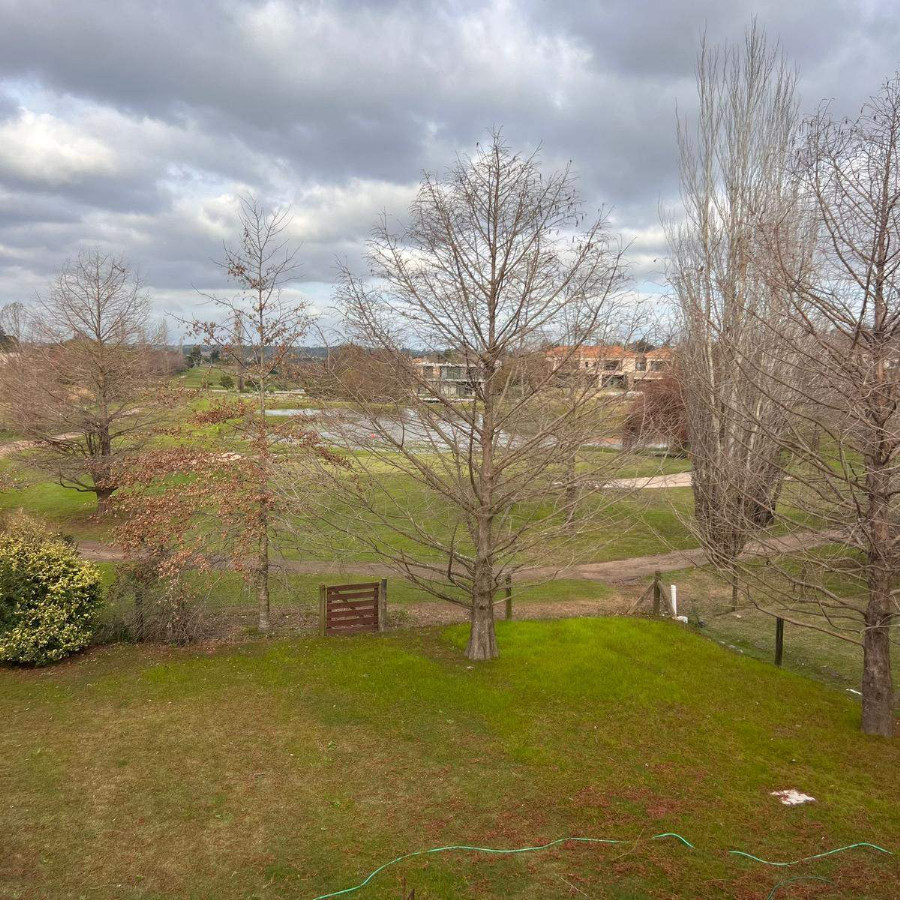 Casa ID.57530 - Casa en venta de 4 dormitorios c/ cochera en La Tahona