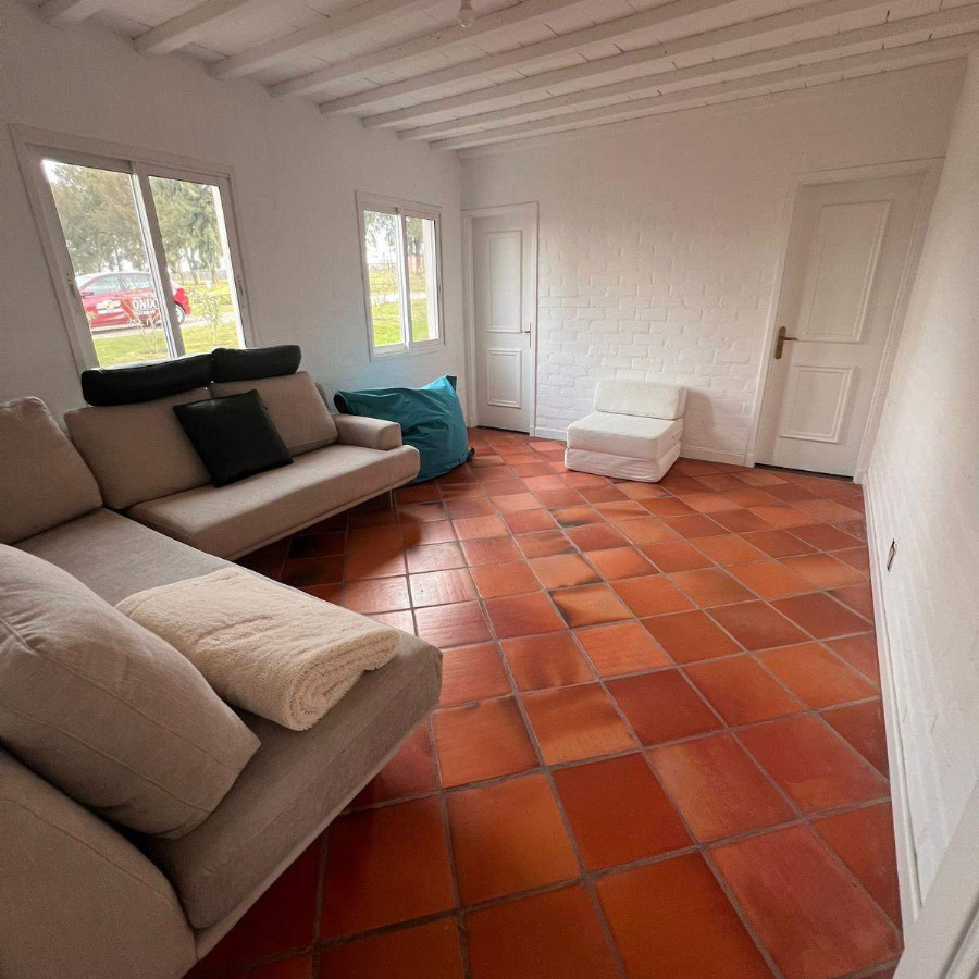 Casa ID.57530 - Casa en venta de 4 dormitorios c/ cochera en La Tahona