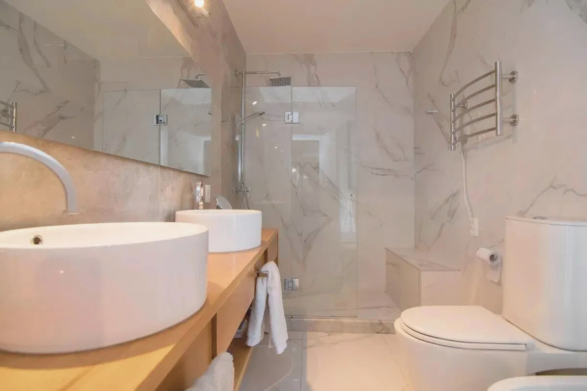 Casa ID.59565 - Casa en venta de 4 dormitorios en Colinas De Carrasco