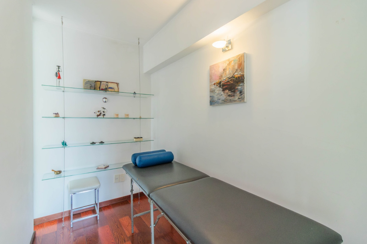 Casa ID.59896 - Casa en venta de 5 dormitorios c/ cochera en Carrasco