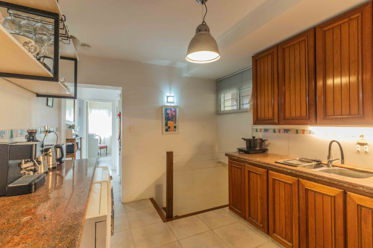 Casa ID.59896 - Casa en venta de 5 dormitorios c/ cochera en Carrasco