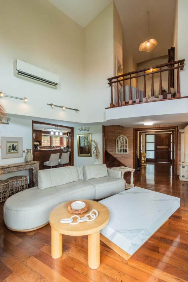 Casa ID.85525 - Casa Padron Unico 3 Dormitorios + Servicio con piscina en Carrasco