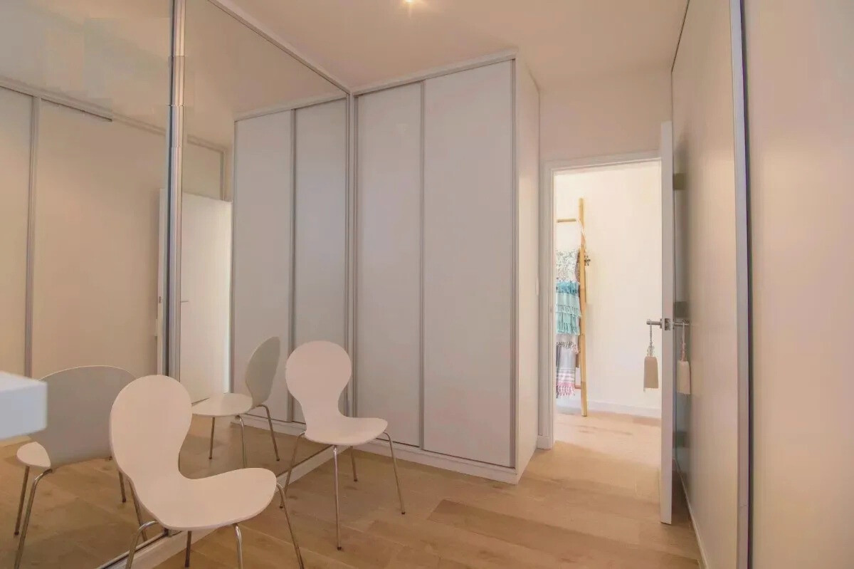 Casa ID.60793 - Casa en alquiler de 4 dormitorios en Colinas De Carrasco