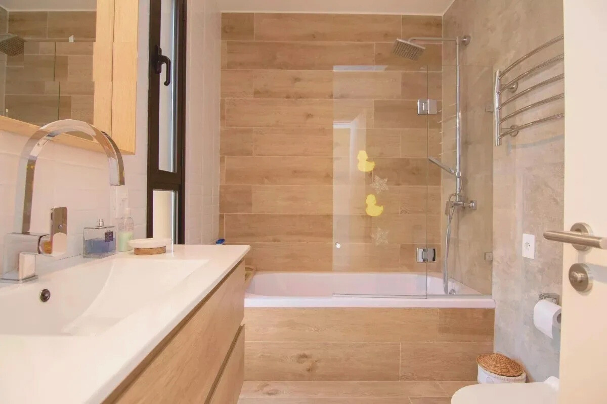 Casa ID.60793 - Casa en alquiler de 4 dormitorios en Colinas De Carrasco