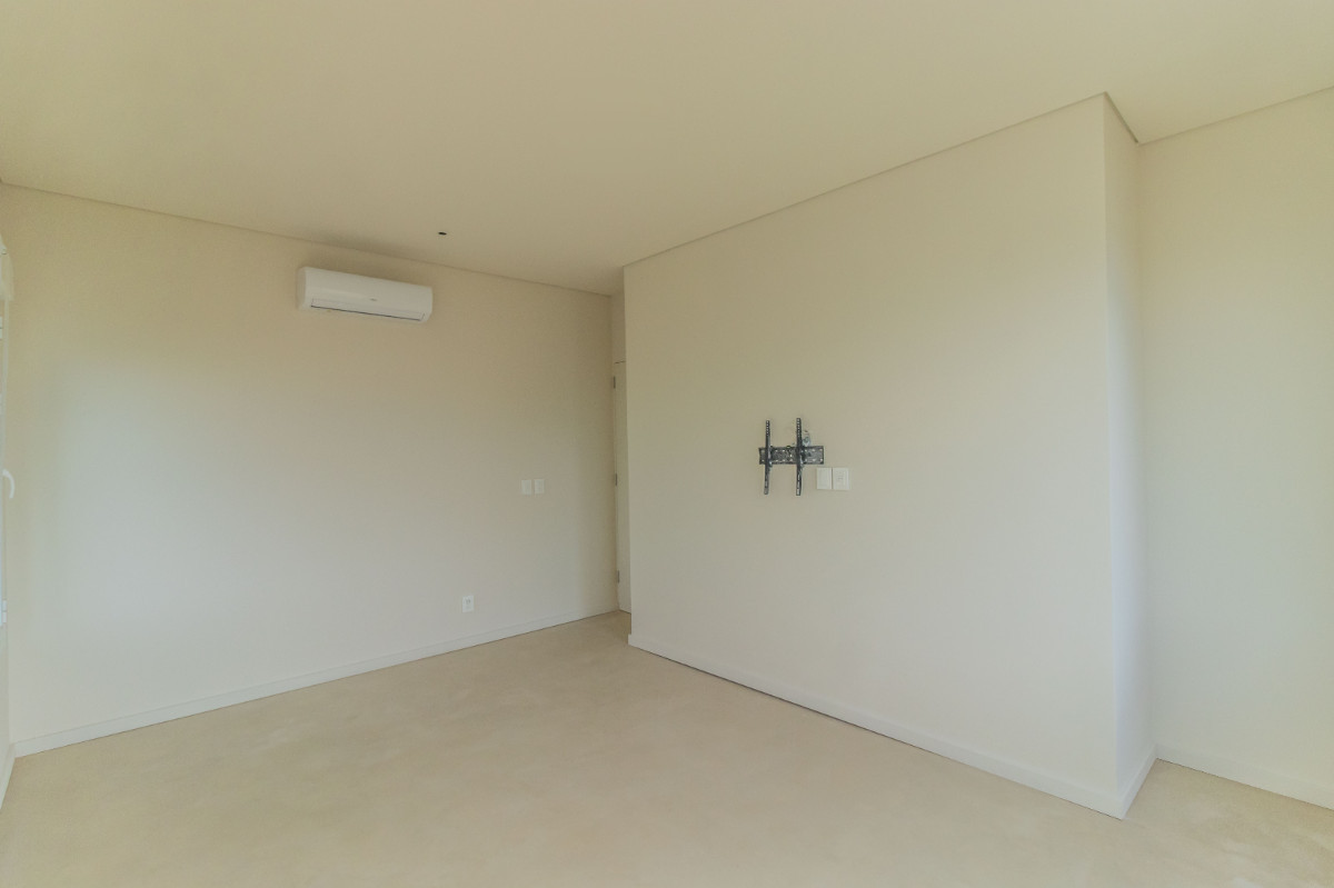 Casa ID.62979 - Casa en venta de 3 dormitorios c/ cochera en Cavas de la Tahona