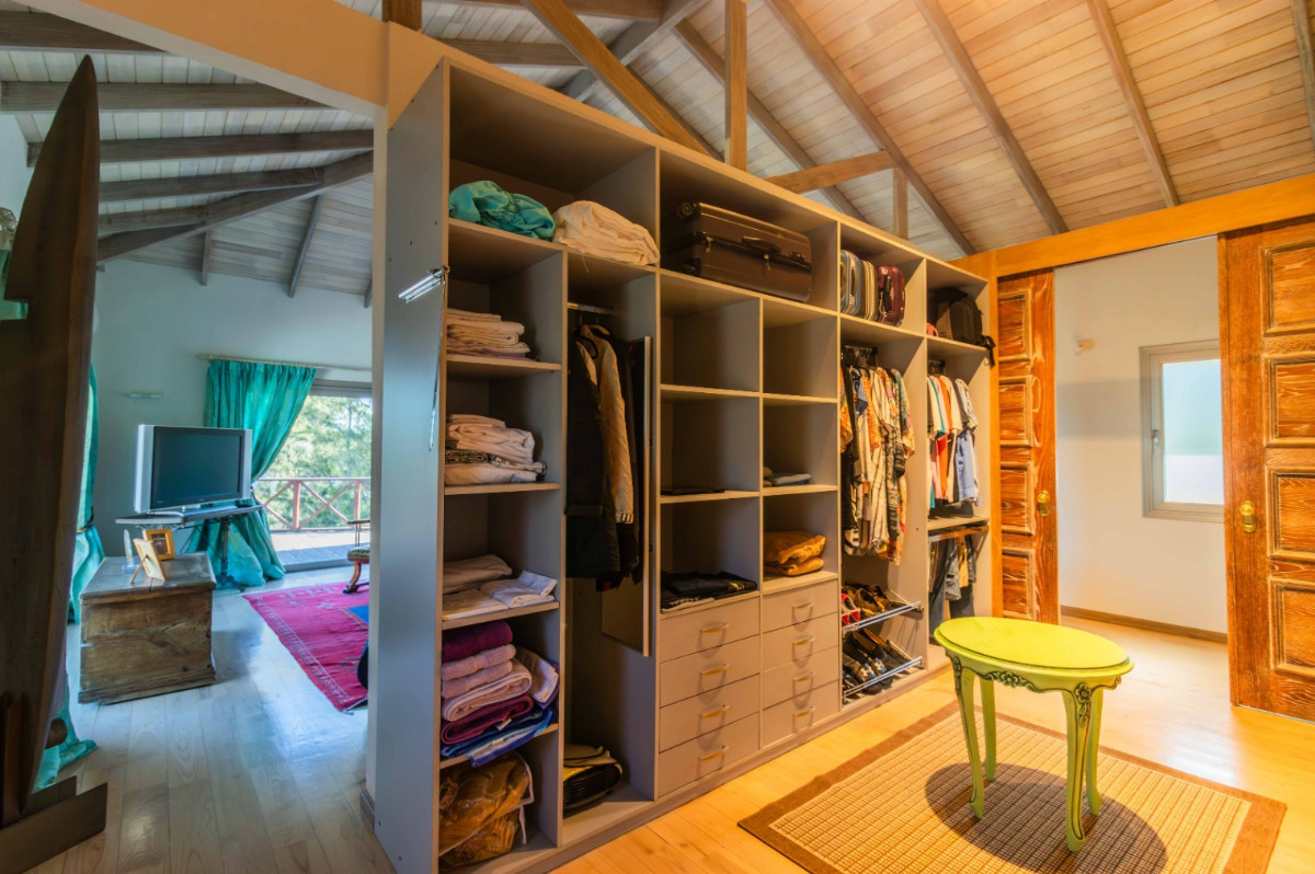 Casa ID.71568 - Casa en venta c/ cochera en Solis