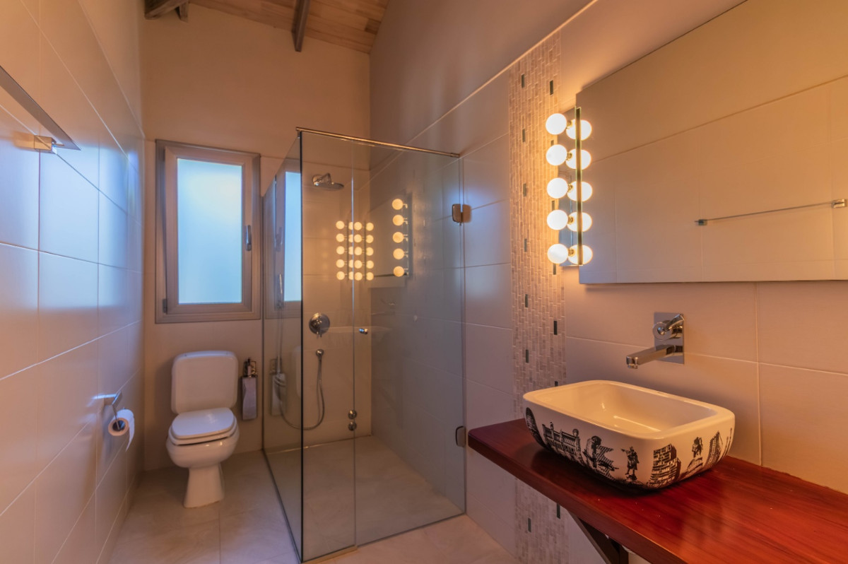 Casa ID.71568 - Casa en venta c/ cochera en Solis