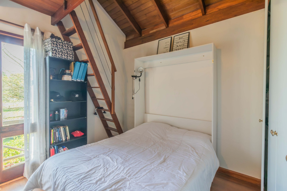 Casa ID.72215 - Casa en venta c/ cochera en Lomas de la Tahona