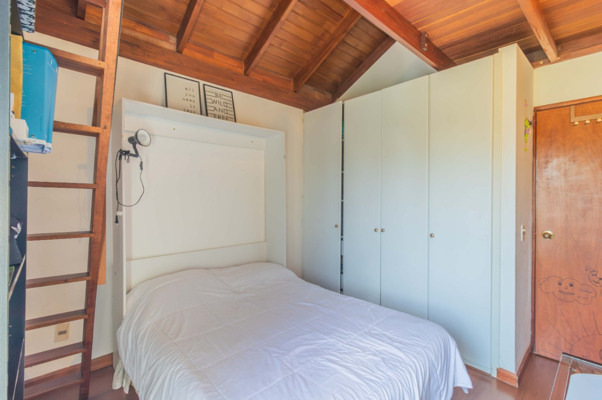 Casa ID.72215 - Casa en venta c/ cochera en Lomas de la Tahona