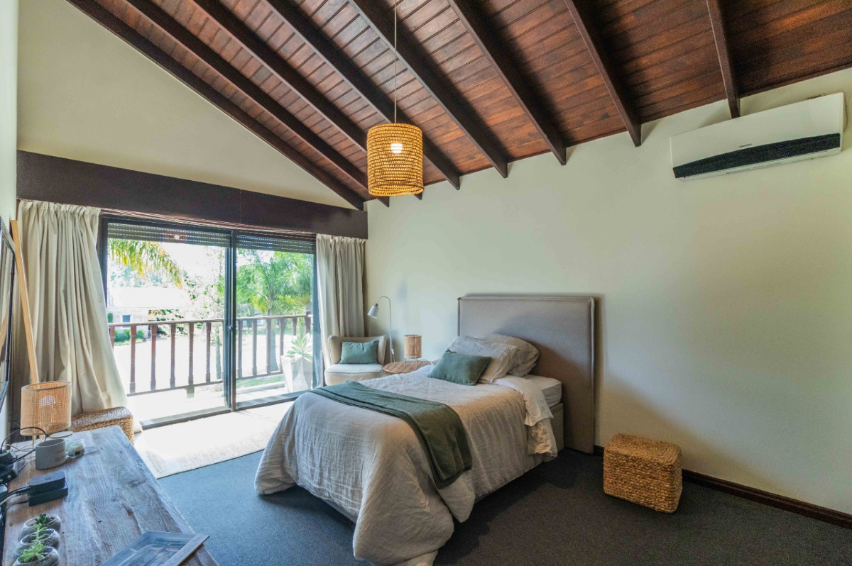 Casa ID.73520 - Casa en venta c/ cochera en Lomas de la Tahona