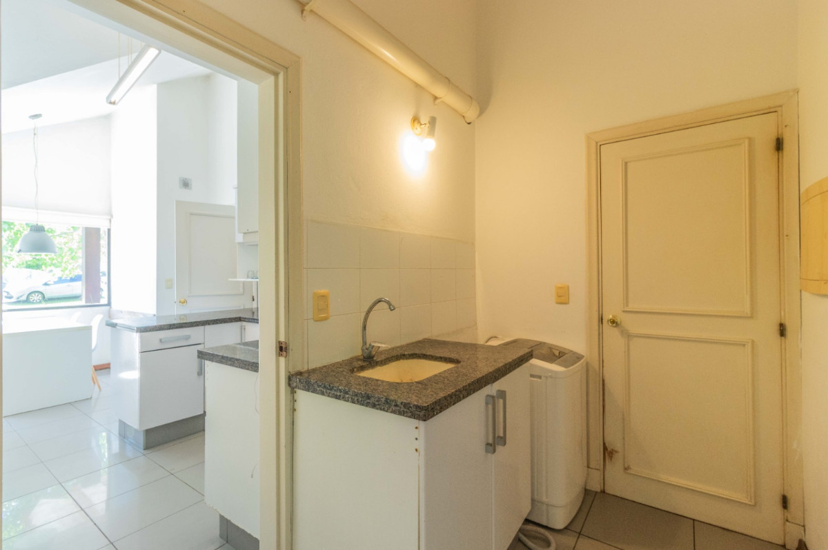 Casa ID.73821 - Casa en venta c/ cochera en Lomas de la Tahona