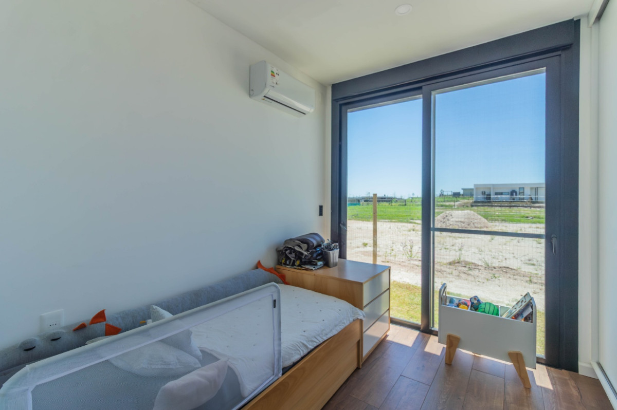 Casa ID.74178 - Casa en venta c/ cochera en La Juana