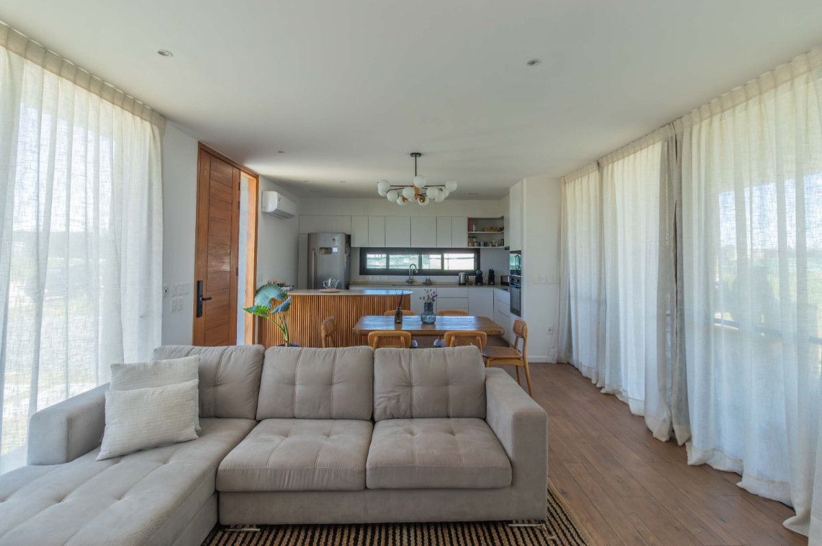 Casa ID.74178 - Casa en venta c/ cochera en La Juana