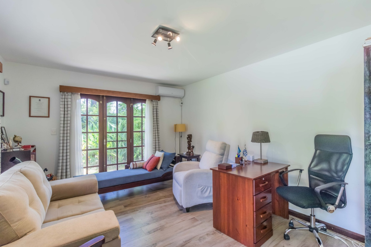 Casa ID.79238 - Casa en venta en Parque Miramar