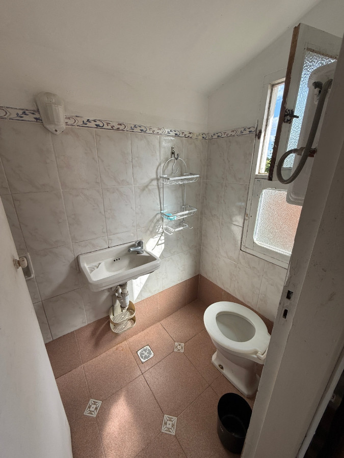 Casa ID.81296 - Casa en venta 3 dorm, 2 baños + Apto de Huespedes, en Cantegril, Punta del Este.