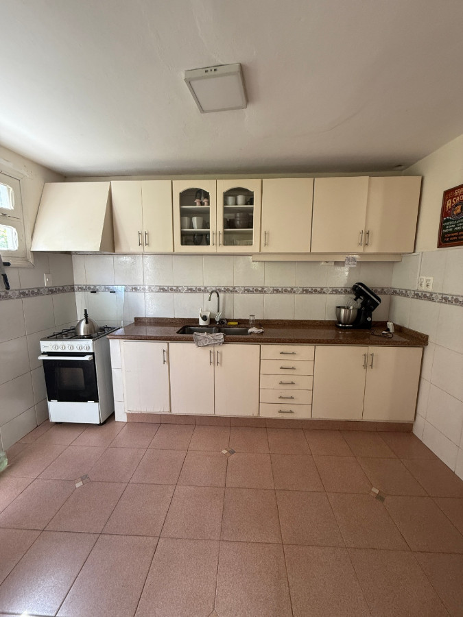 Casa ID.81296 - Casa en venta 3 dorm, 2 baños + Apto de Huespedes, en Cantegril, Punta del Este.