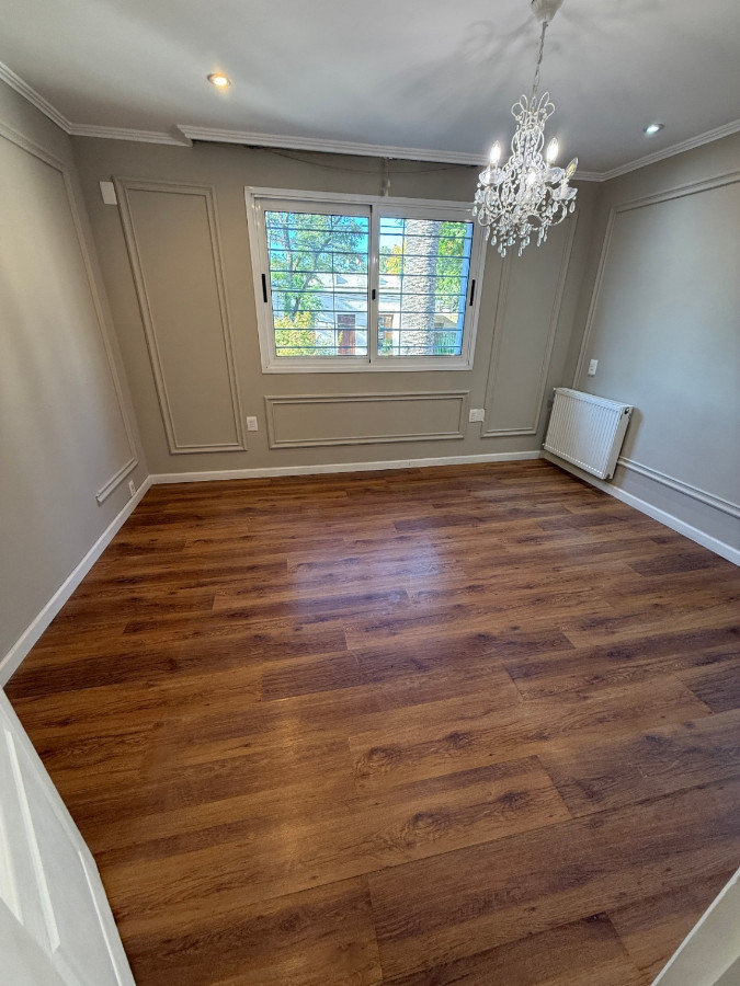 Casa ID.83194 - Casa en alquiler 2 dorm, 2 baños, cochera, en el Prado.