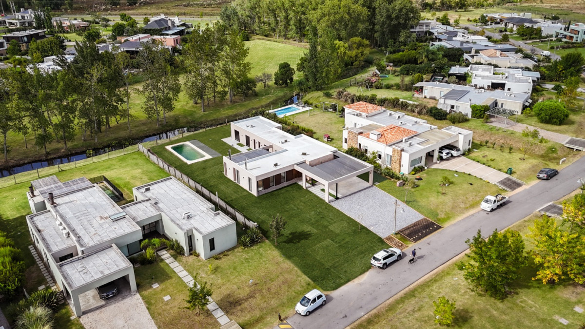 Casa ID.85494 - CASA A ESTRENAR EN VIÑEDOS DE LA TAHONA construcción tradicional