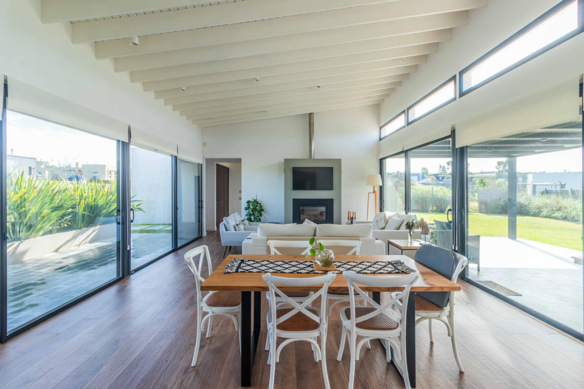 Casa ID.85492 - Casa en alquiler 3 dormitorios