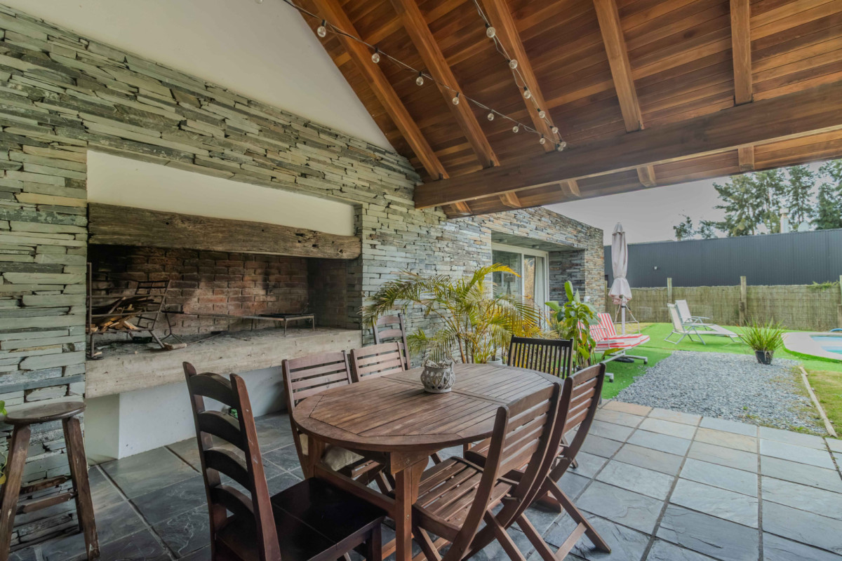 Casa ID.85556 - Casa en venta en Colinas de Carrasco