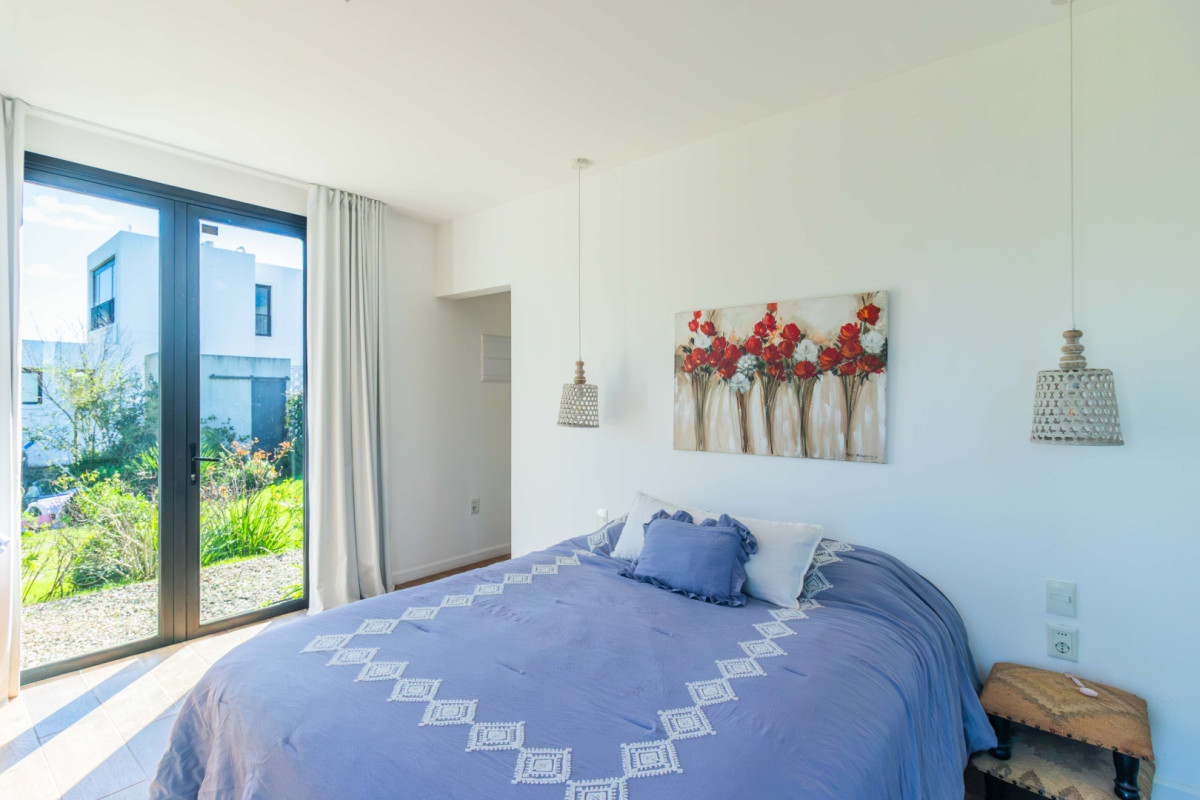 Casa ID.85520 - Venta espectacular casa en Mirador de la Tahona con jardín con piscina y galería con parrillero
