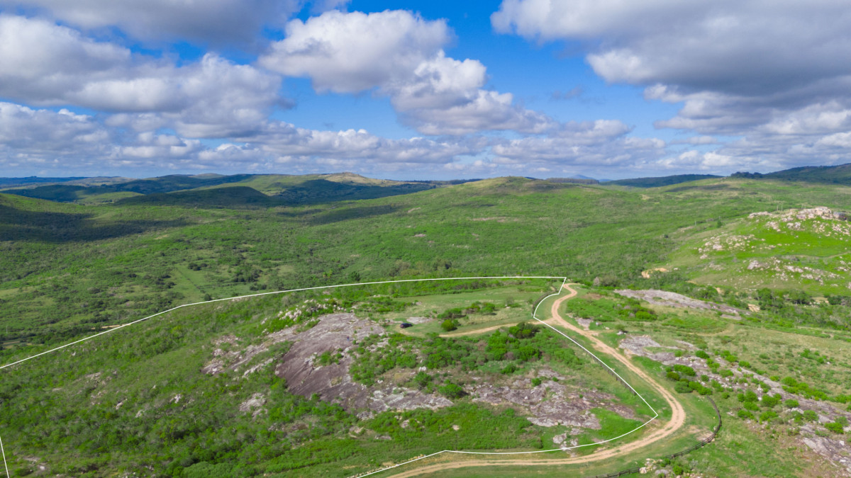 Chacra ID.85439 - Chacra de 5 has en Pueblo Eden