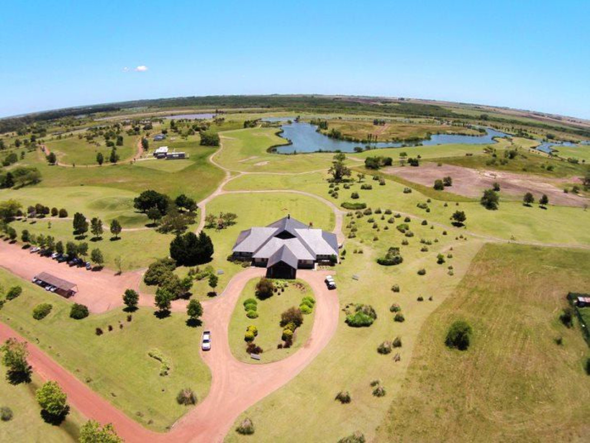 Terreno ID.59007 - Terreno en venta de 2346m2 ubicado en Carmelo