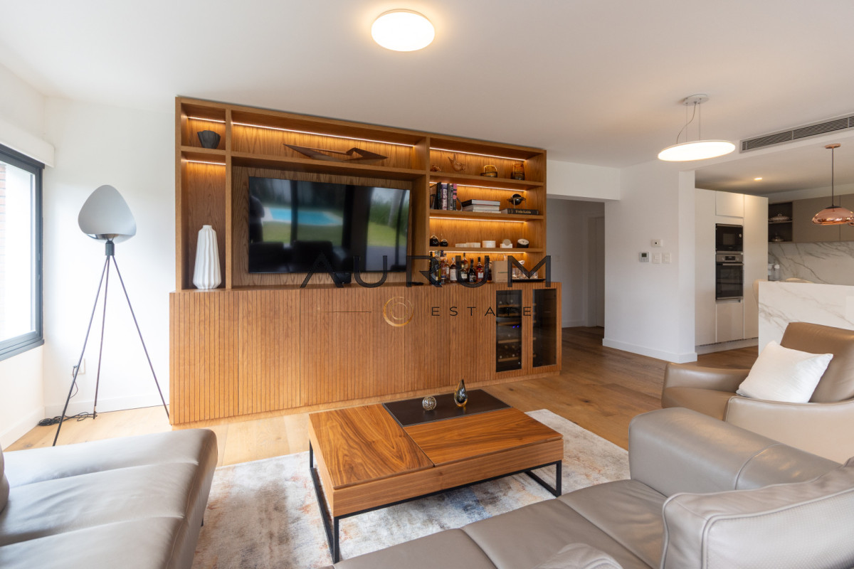 Casa ID.1 - EXCELENTE PROPIEDAD EN VENTA