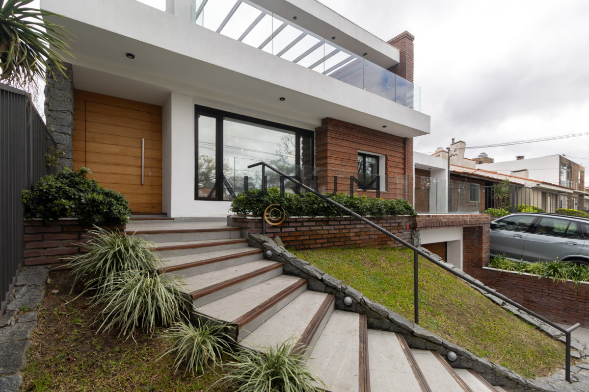 Casa ID.1 - EXCELENTE PROPIEDAD EN VENTA