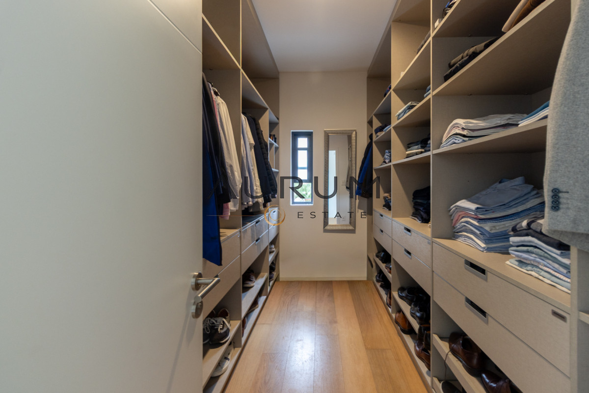 Casa ID.1 - EXCELENTE PROPIEDAD EN VENTA