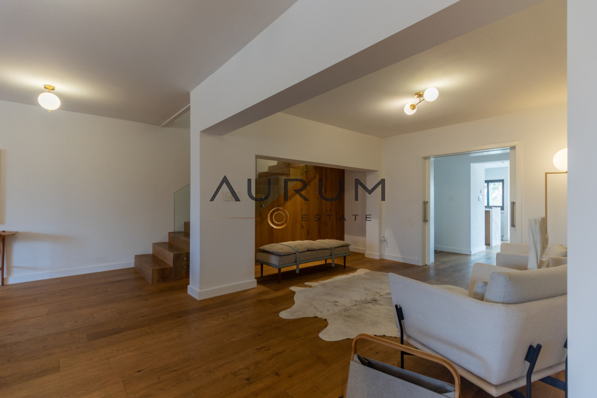 Casa ID.1 - EXCELENTE PROPIEDAD EN VENTA