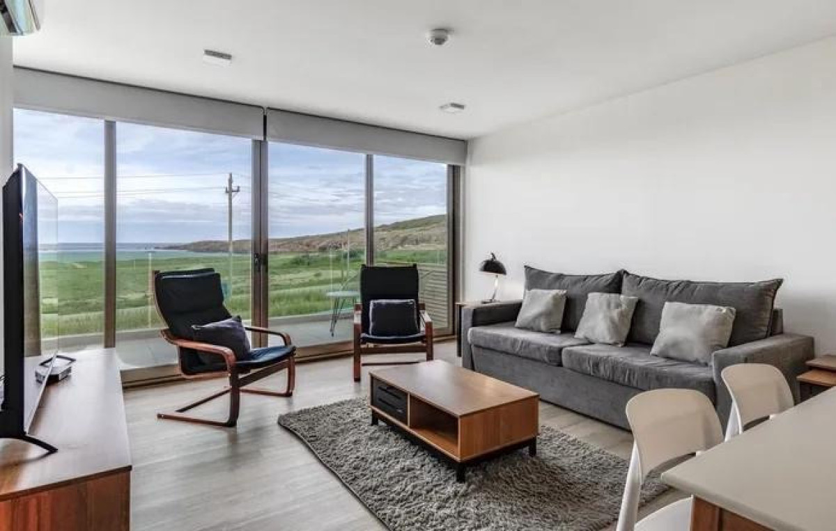 Apartamento Dos Dormitorios con Vista Panorámica al Mar en Syrah Punta Ballena, en Venta