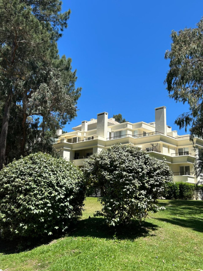 Departamento Dos Dormitorios Dos Baños en Green Park Solanas, en Venta