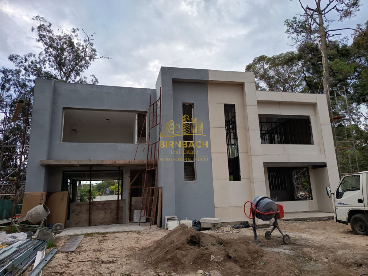 Casa ID.68 - 4 bedroom house under construction in Solanas Complex, Punta Ballena - For Sale