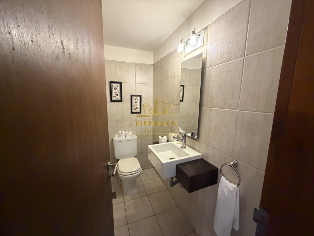 Casa ID.66 - Casa de 5 Dormitorios en Solanas Punta del Este, Venta