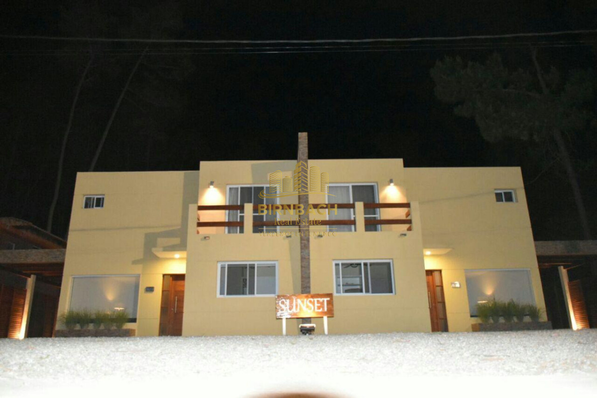 Casa ID.110 - Casa Cuatro Dormitorios en Suite con Piscina Climatizada en Village Solanas, en Venta